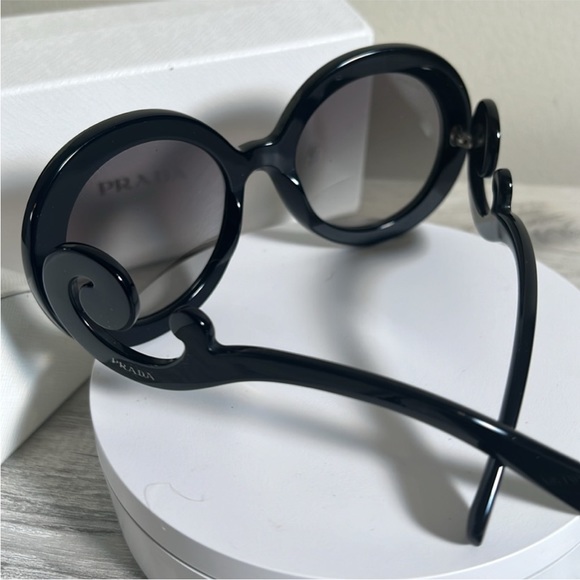 💎 PRADA NEW Women Round SPR27N 1AB-5W1 Gloss black; Gray POLARIZED sunglasses - Picture 7 of 15